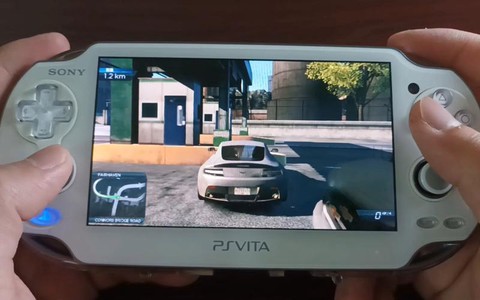 极品飞车17存档怎么用